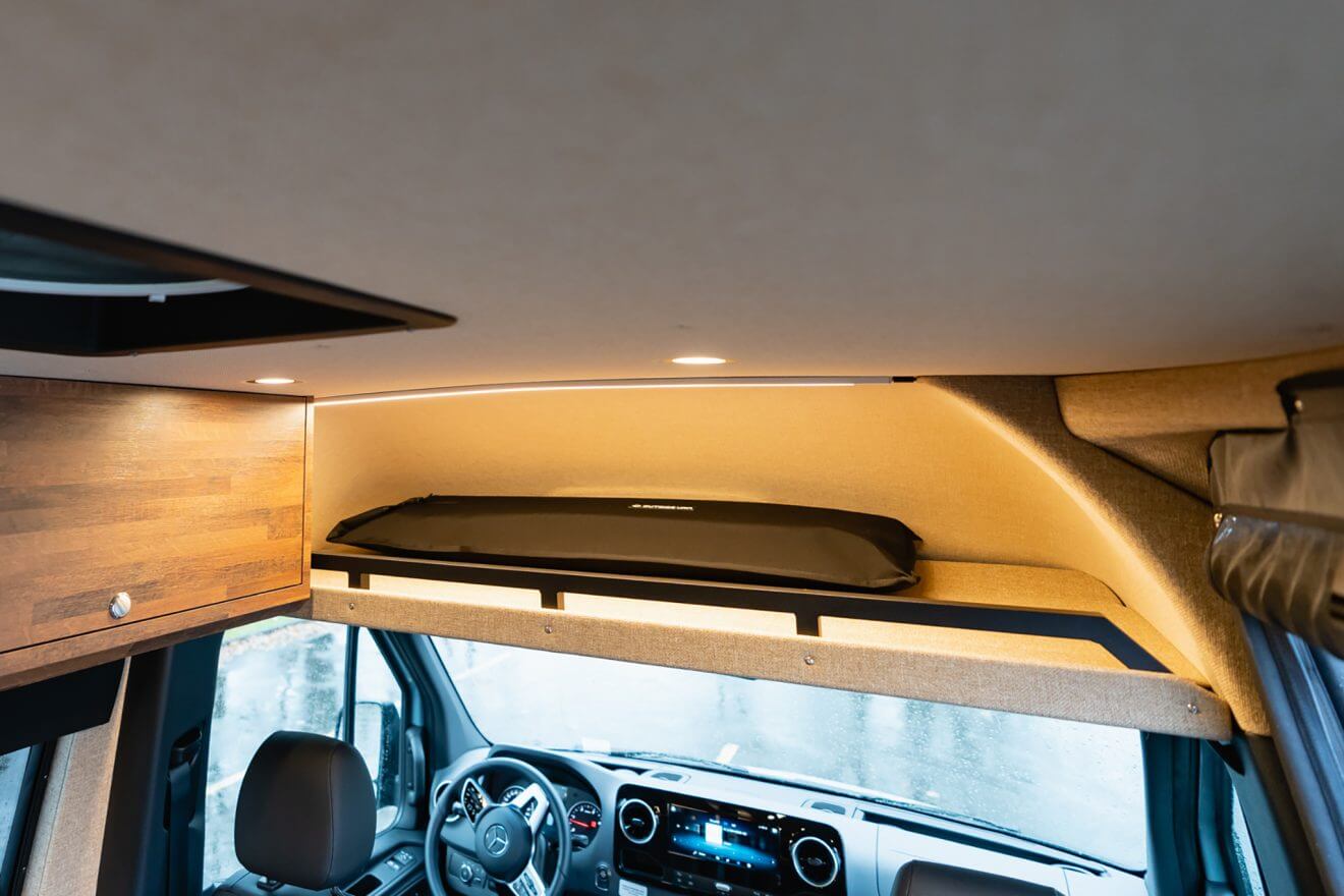 Overhead cab shelf