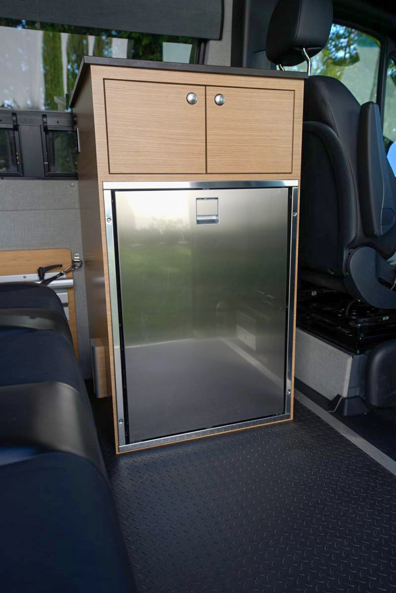 OutsideVan_DSC9867 copy