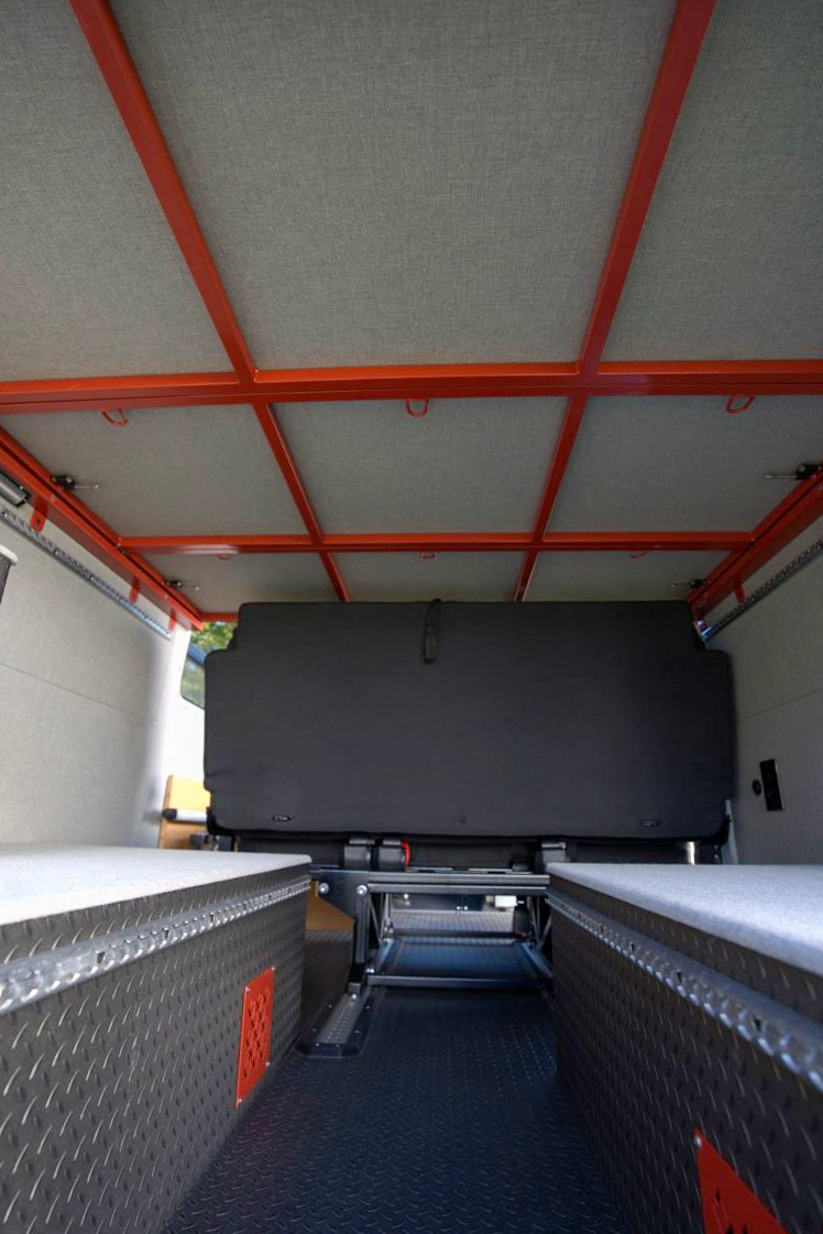 OutsideVan_DSC9886 copy