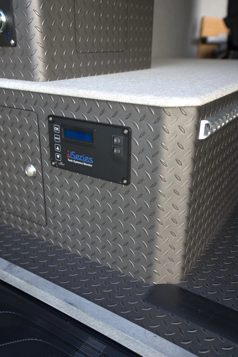 OutsideVan_DSC9890 copy