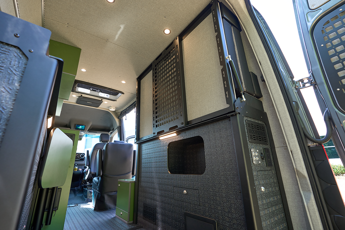 OutsideVan_Overnight_FoldAway_Interior_95-Web
