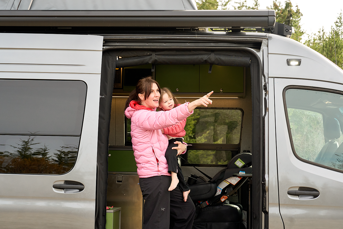 Overnight_Family_OutsideVan__DSC99011 copy